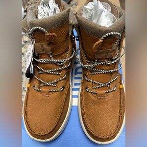 Hey dude men’s 10 Bradley boot leather - new in box